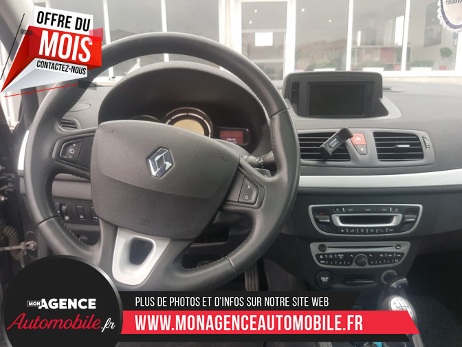 Renault MEGANE III COUPE 1.5 DCI 110 TOIT PANO GPS ENTRETIEN