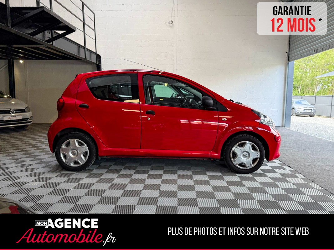 Toyota AYGO I 5 PORTES 1.0 VVTI 68