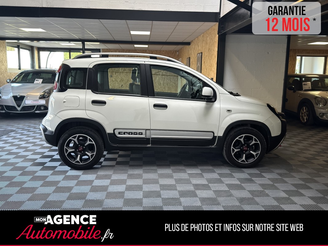 Fiat PANDA 1.0 69 HYBRIDE CITY CROSS/PREMIERE MAIN