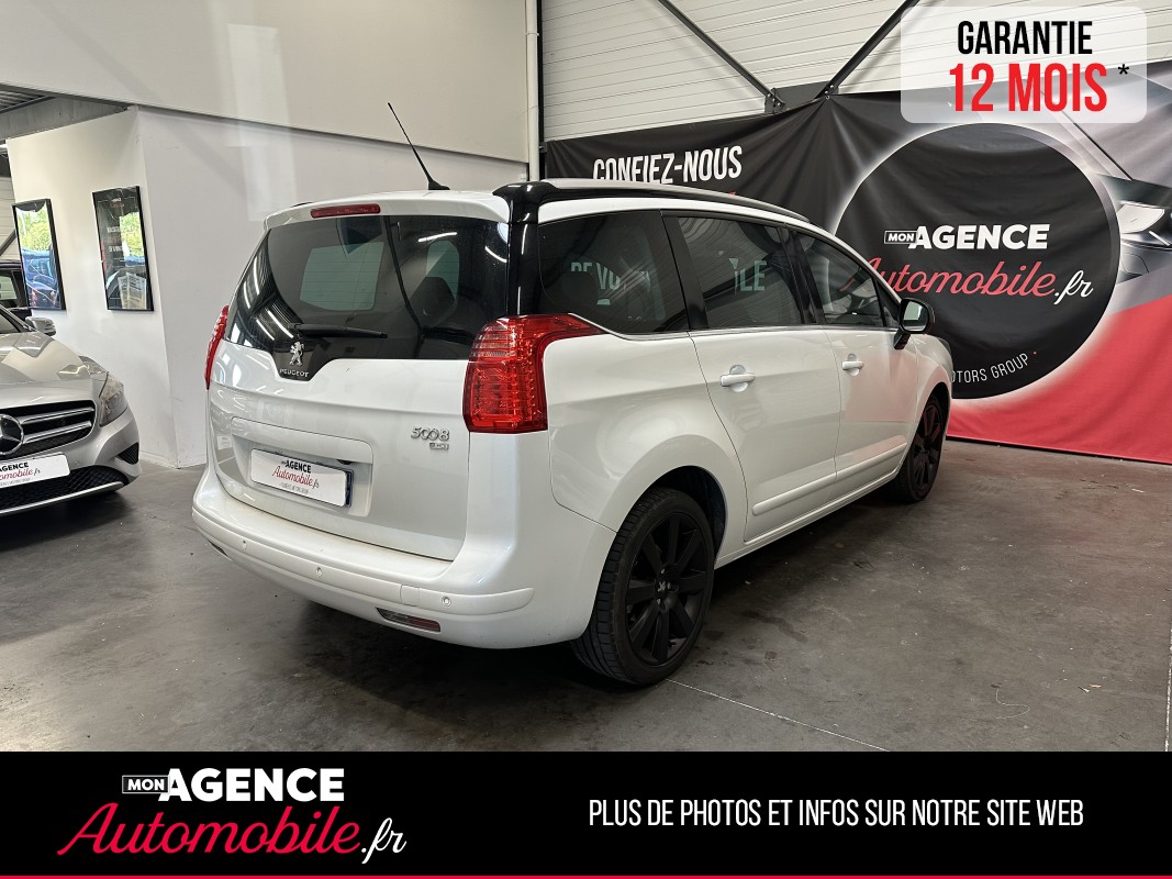 Peugeot 5008 1.6 HDI 115 CV ALLURE