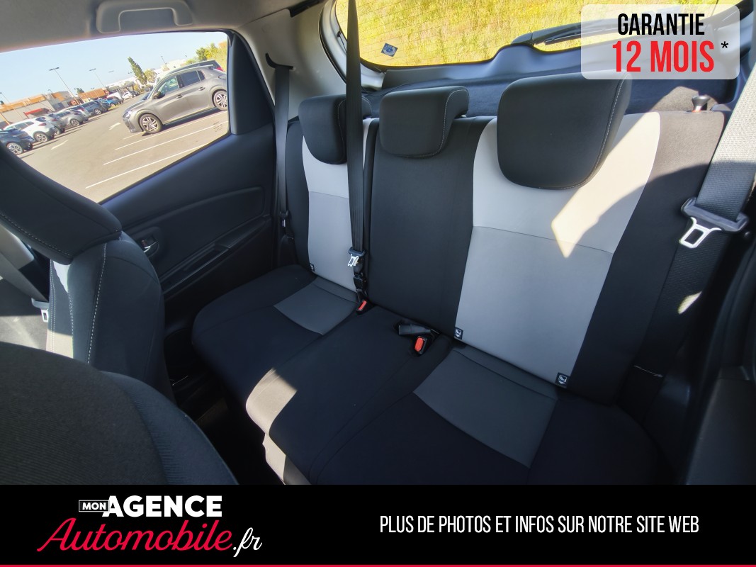Toyota Yaris 1.5 HYBRID 100H DYNAMIC / Garantie 12 Mois