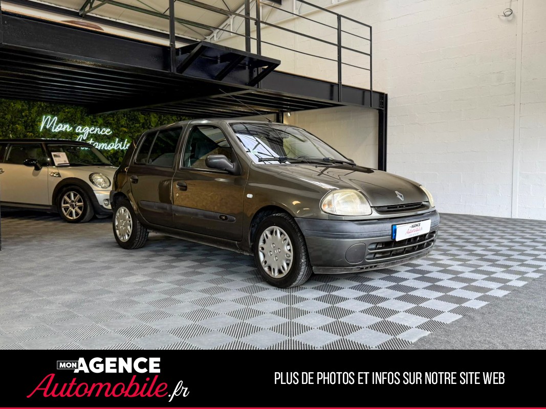 Renault CLIO II 1.6 I 90
