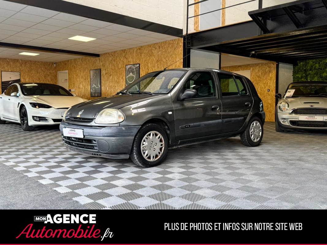 Renault CLIO II 1.6 I 90