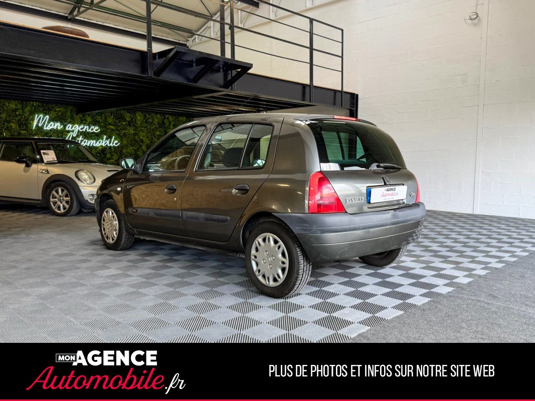 Renault CLIO II 1.6 I 90