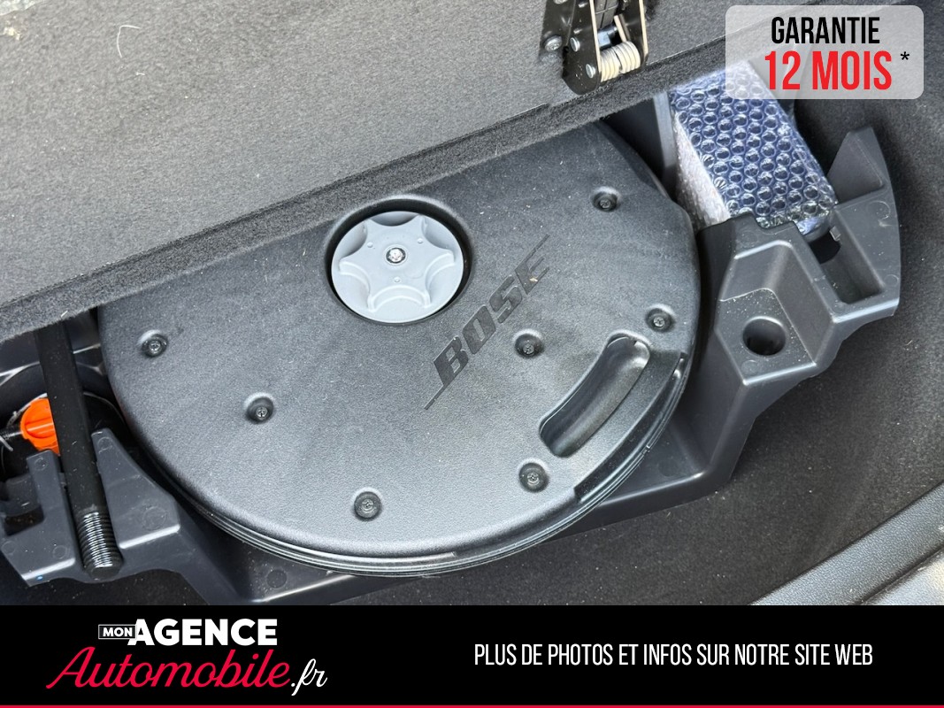 Renault MEGANE IV Estate INTENS Tce 130 Ch  *BOSE*SIEGES CHAUFFANTS*SIEGE MASSANT / GARANTIE 12 MOIS
