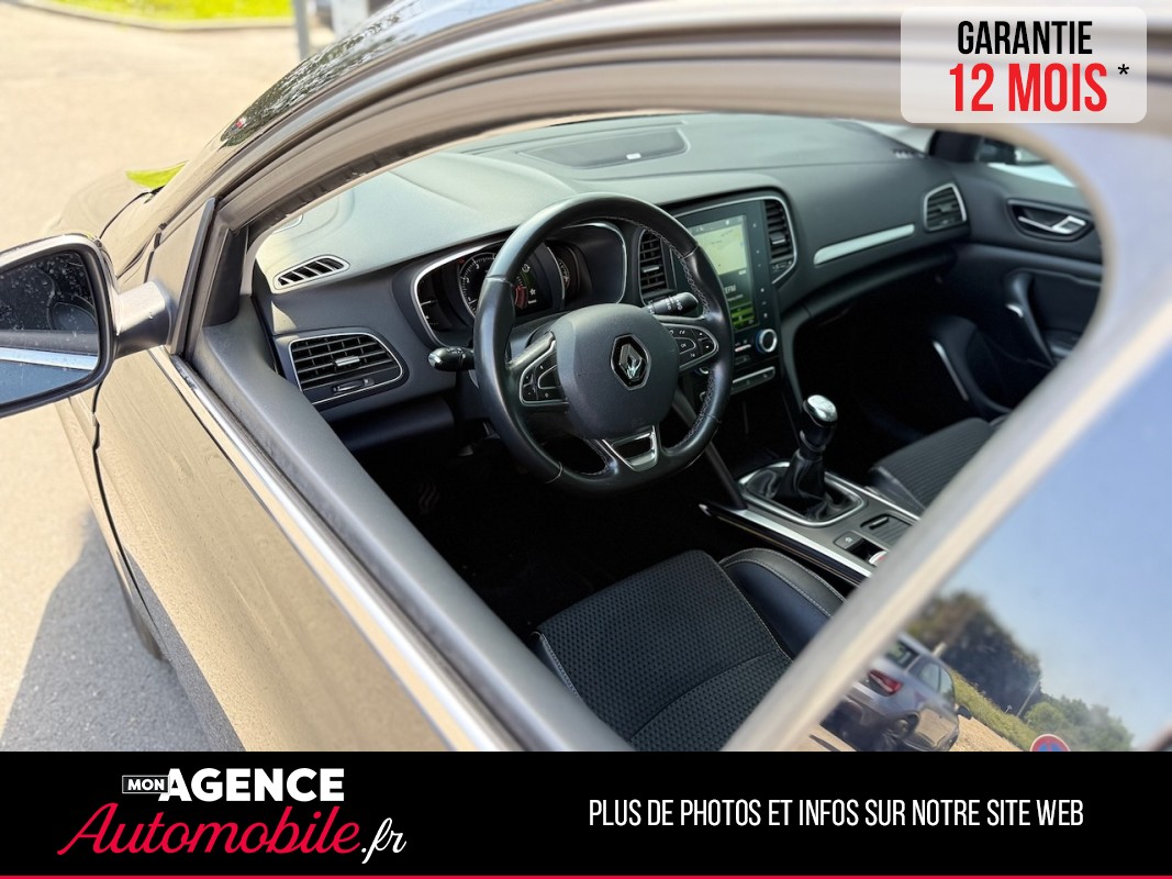 Renault MEGANE IV Estate INTENS Tce 130 Ch  *BOSE*SIEGES CHAUFFANTS*SIEGE MASSANT / GARANTIE 12 MOIS