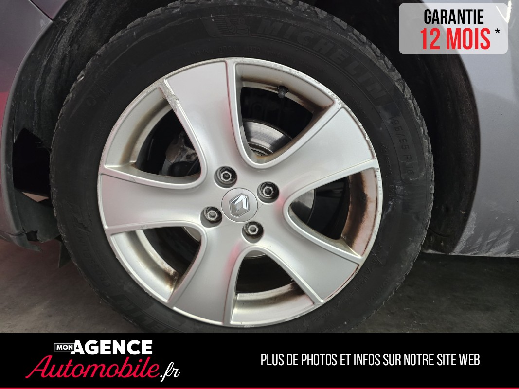 Renault CLIO 0.9 TCE 90CV INTENS