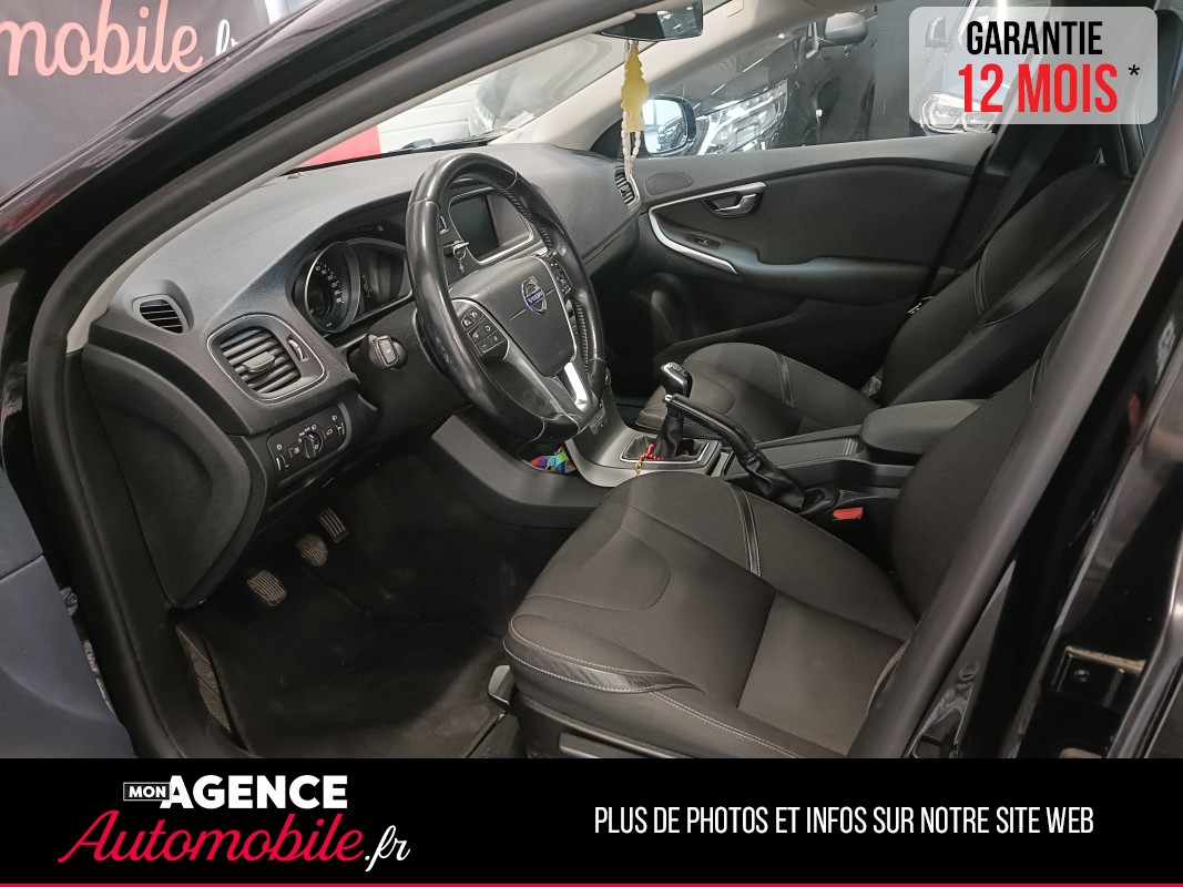 Volvo V40 CROSS COUNTRY D2 1.6 115 CV MOMENTUM