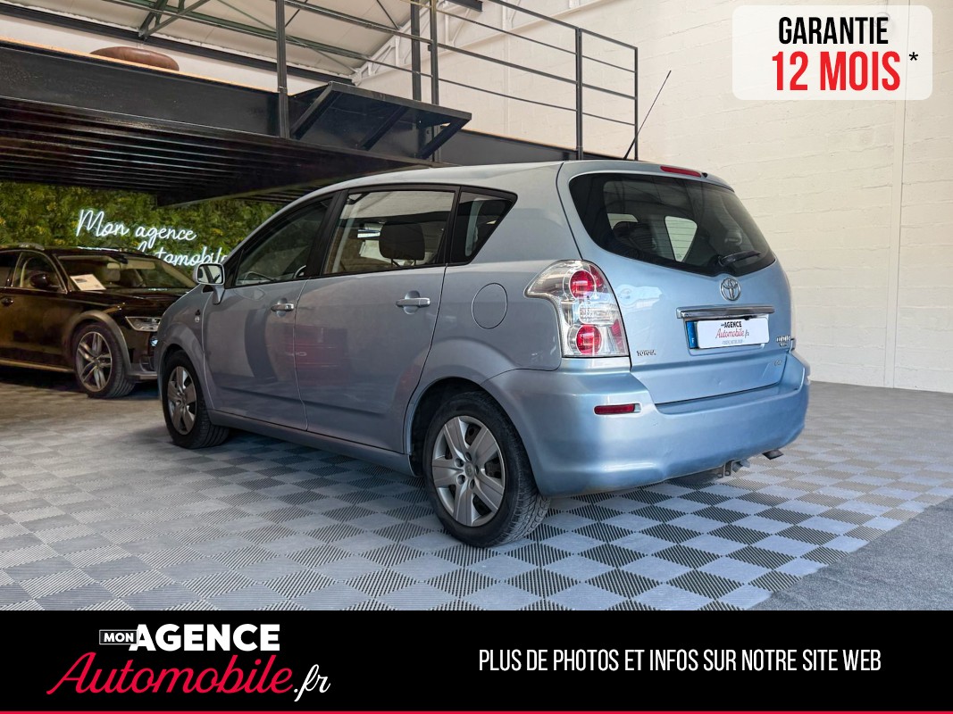 Toyota COROLLA FACELIFT 2.2 136 CAMÉRA DE RECUL