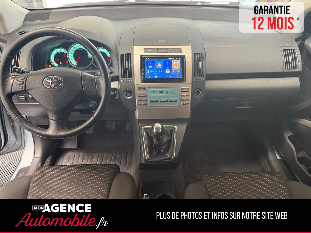 Toyota COROLLA FACELIFT 2.2 136 CAMÉRA DE RECUL