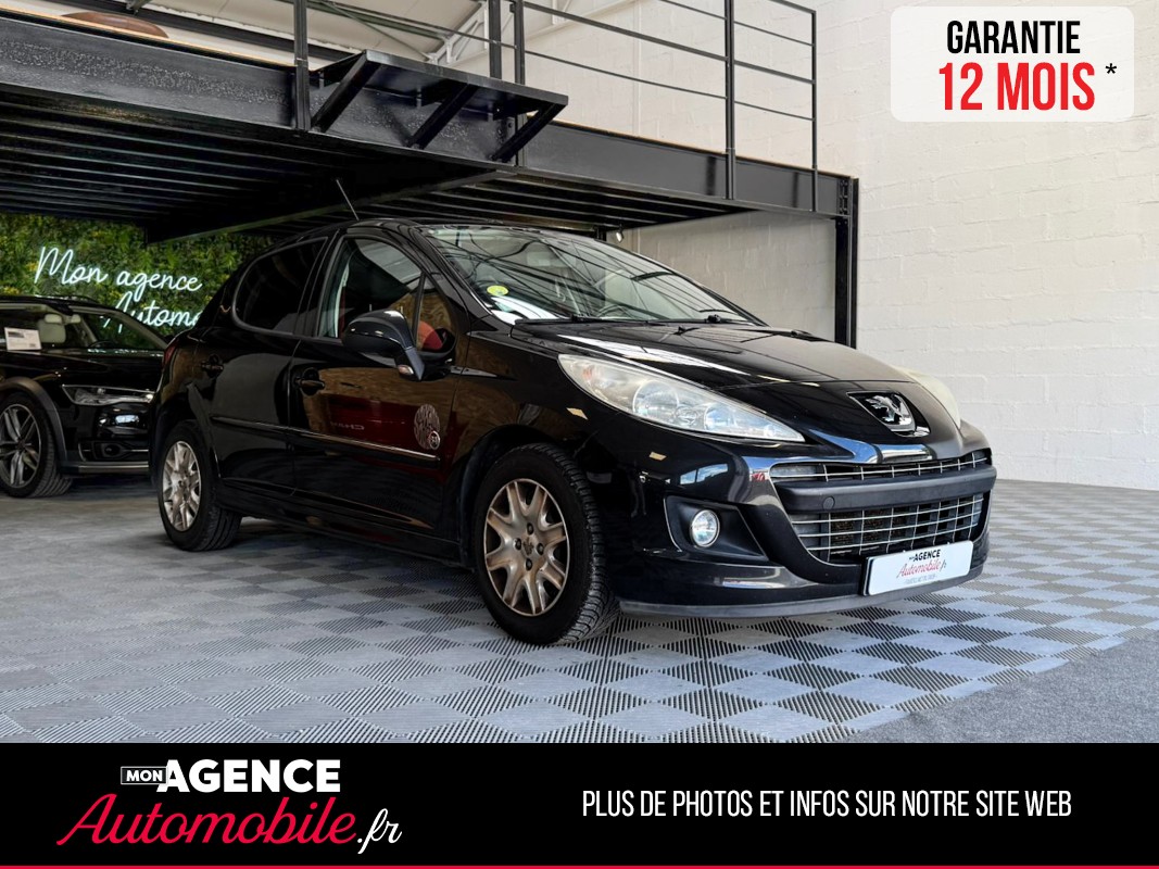 Peugeot 207 1.4 VTI 95 SÉRIE 64 TOIT PANORAMIQUE / CLIMATISATION