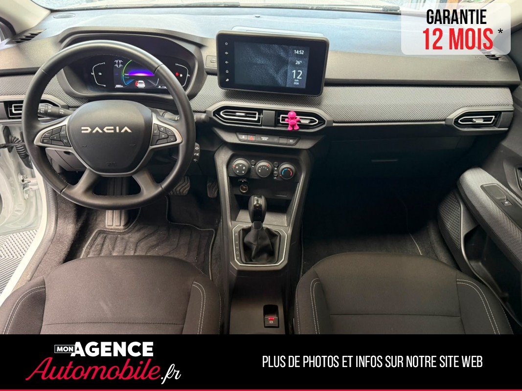 Dacia JOGGER 1.6 HYBRID 140 EXPRESSION  7P / SUIVI COMPLET / CARPLAY