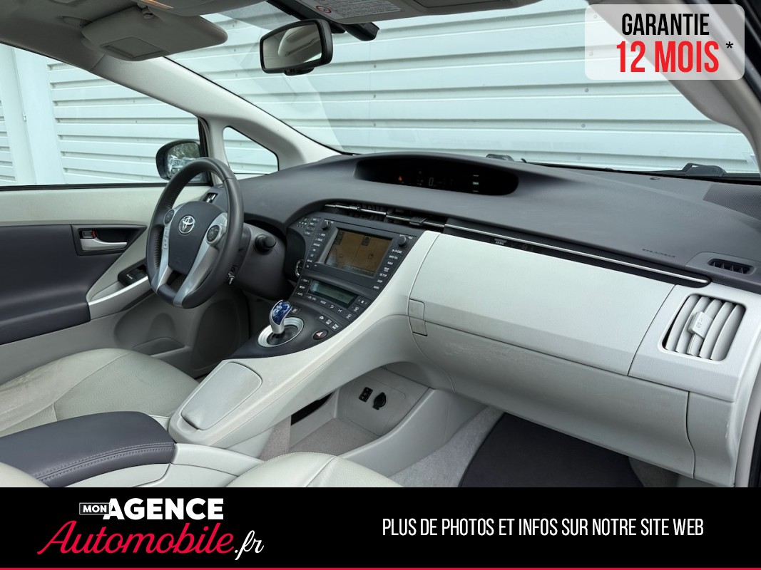 Toyota PRIUS 1.8 Hybrid 136ch LOUNGE SOLAR *SIEGE CHAUFFANTS*TOIT PANO*CAMERA*AFFICHAGE TETE HAUTE / GARANTIE 12 MOIS