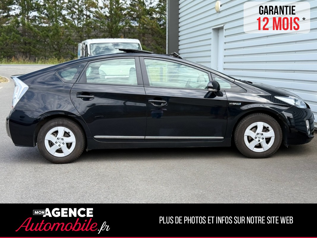 Toyota PRIUS 1.8 Hybrid 136ch LOUNGE SOLAR *SIEGE CHAUFFANTS*TOIT PANO*CAMERA*AFFICHAGE TETE HAUTE / GARANTIE 12 MOIS