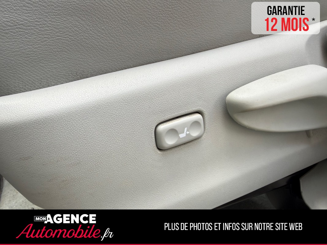 Toyota PRIUS 1.8 Hybrid 136ch LOUNGE SOLAR *SIEGE CHAUFFANTS*TOIT PANO*CAMERA*AFFICHAGE TETE HAUTE / GARANTIE 12 MOIS