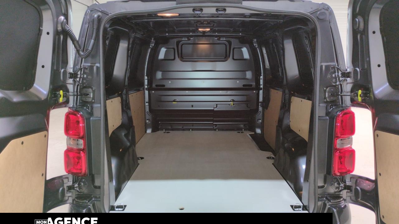 Citroën JUMPY FOURGON M DIESEL 180 CH AUTOMAT SUREQUIPE