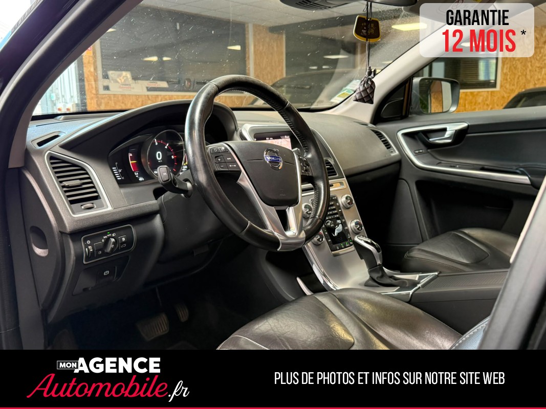 Volvo XC60 D5 AWD 2.4 220 MOMENTUM BUSINESS TOIT OUVRANT / ATTELAGE