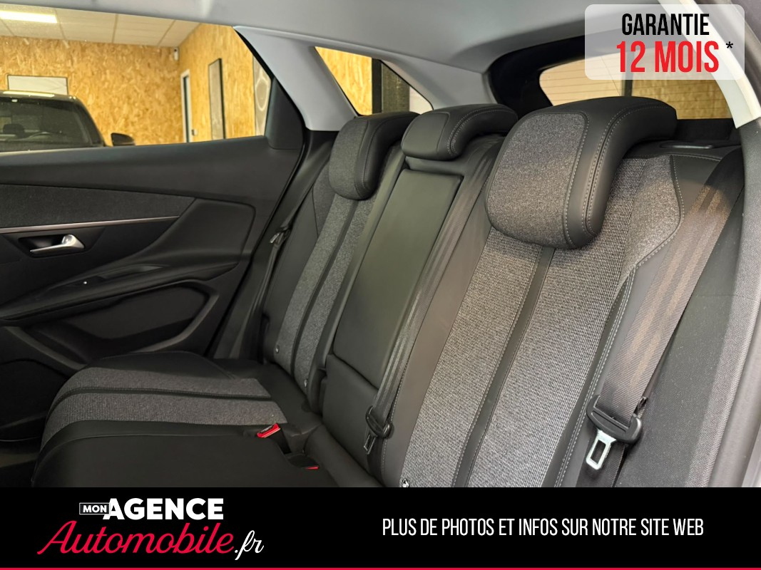 Peugeot 3008 II 1.6 BLUEHDi 120 ALLURE CARPLAY / ATTELAGE