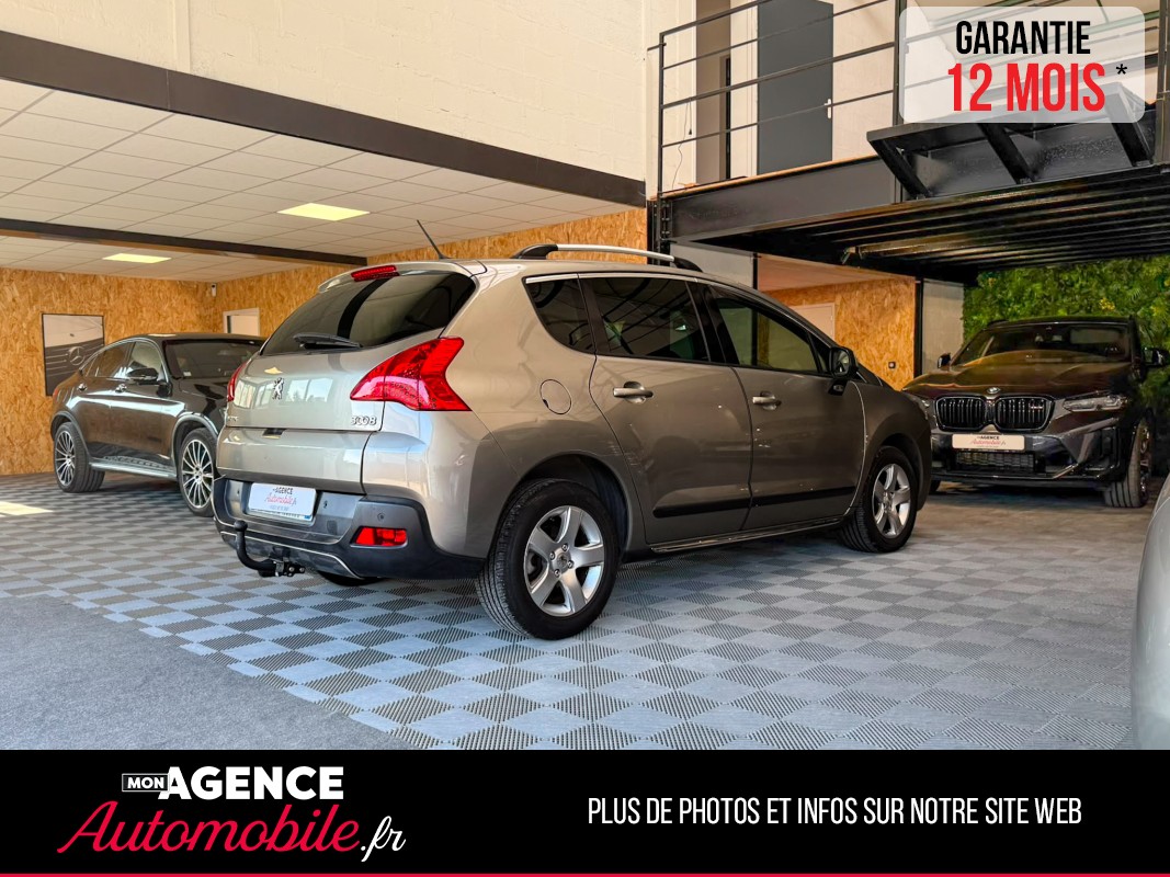 Peugeot 3008 1.6 HDI FAP 110 ALLURE TOIT PANORAMIQUE / ATTELAGE