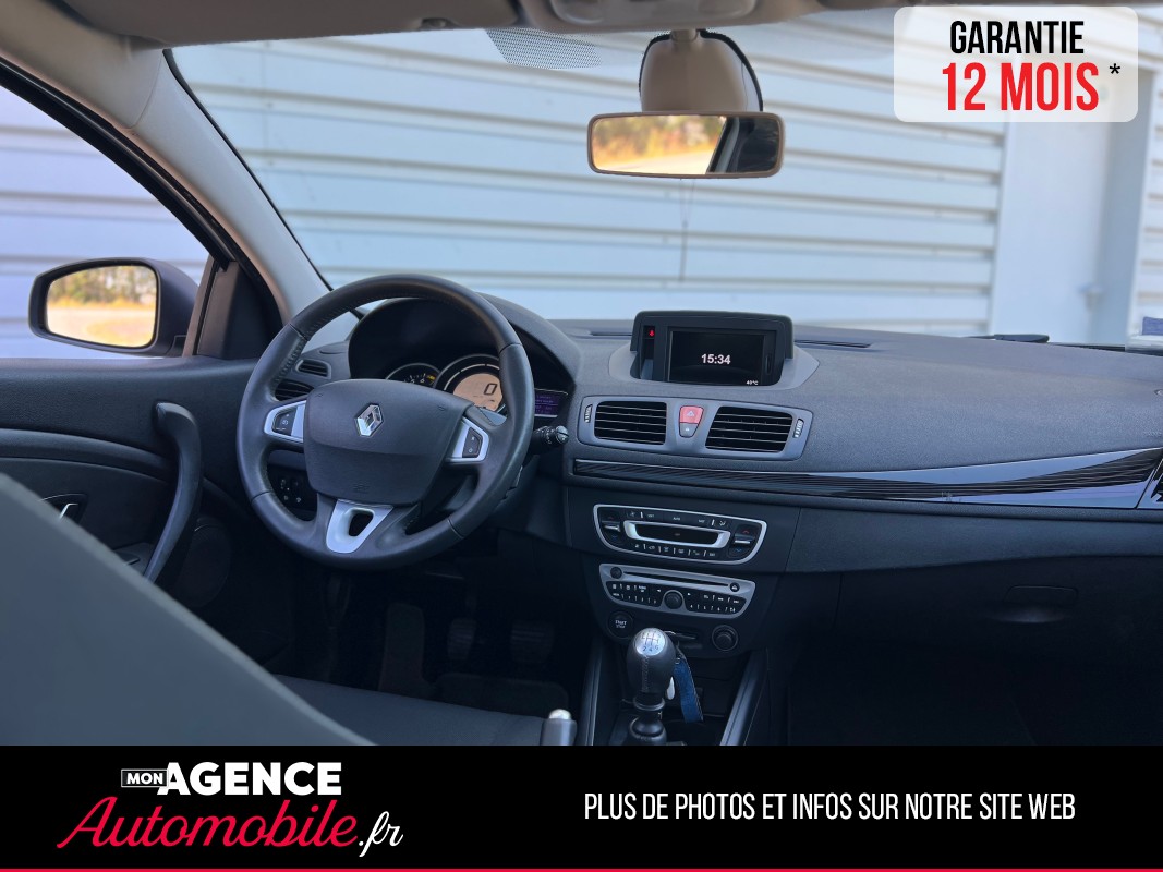 Renault MEGANE III 1.6 16V 110CH BIOETHANOL AUTHENTIQUE ECO² *Toit Pano / GARANTIE 12 MOIS
