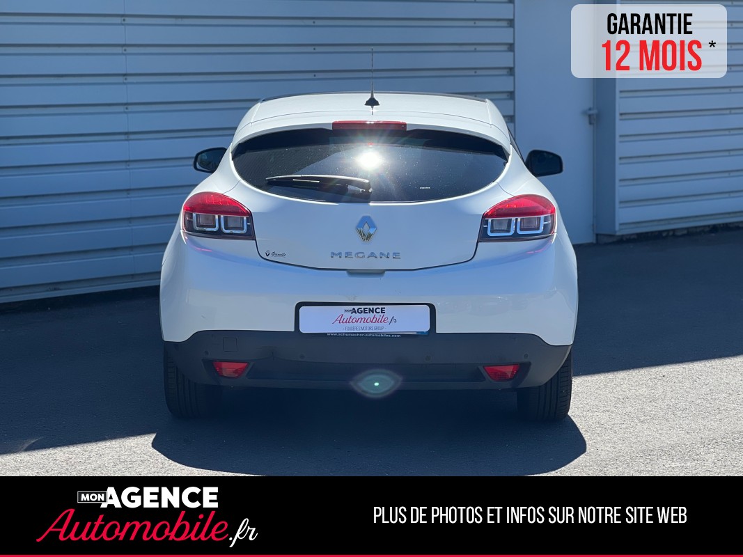 Renault MEGANE III 1.6 16V 110CH BIOETHANOL AUTHENTIQUE ECO² *Toit Pano / GARANTIE 12 MOIS