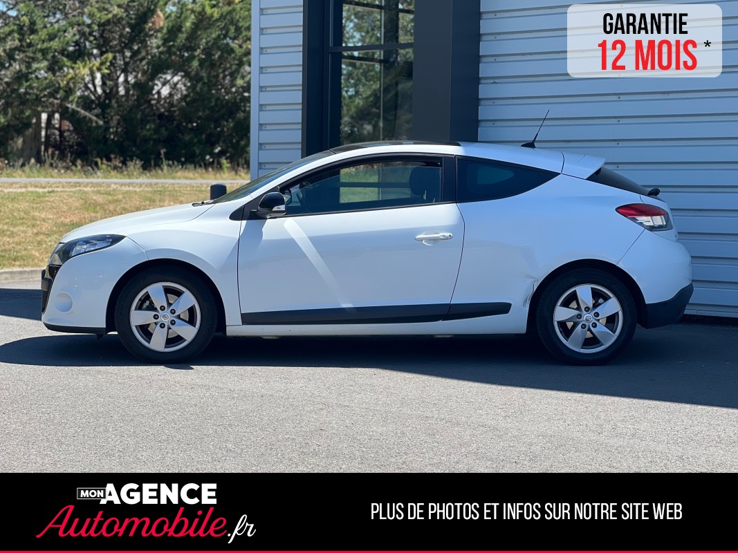 Renault MEGANE III 1.6 16V 110CH BIOETHANOL AUTHENTIQUE ECO² *Toit Pano / GARANTIE 12 MOIS