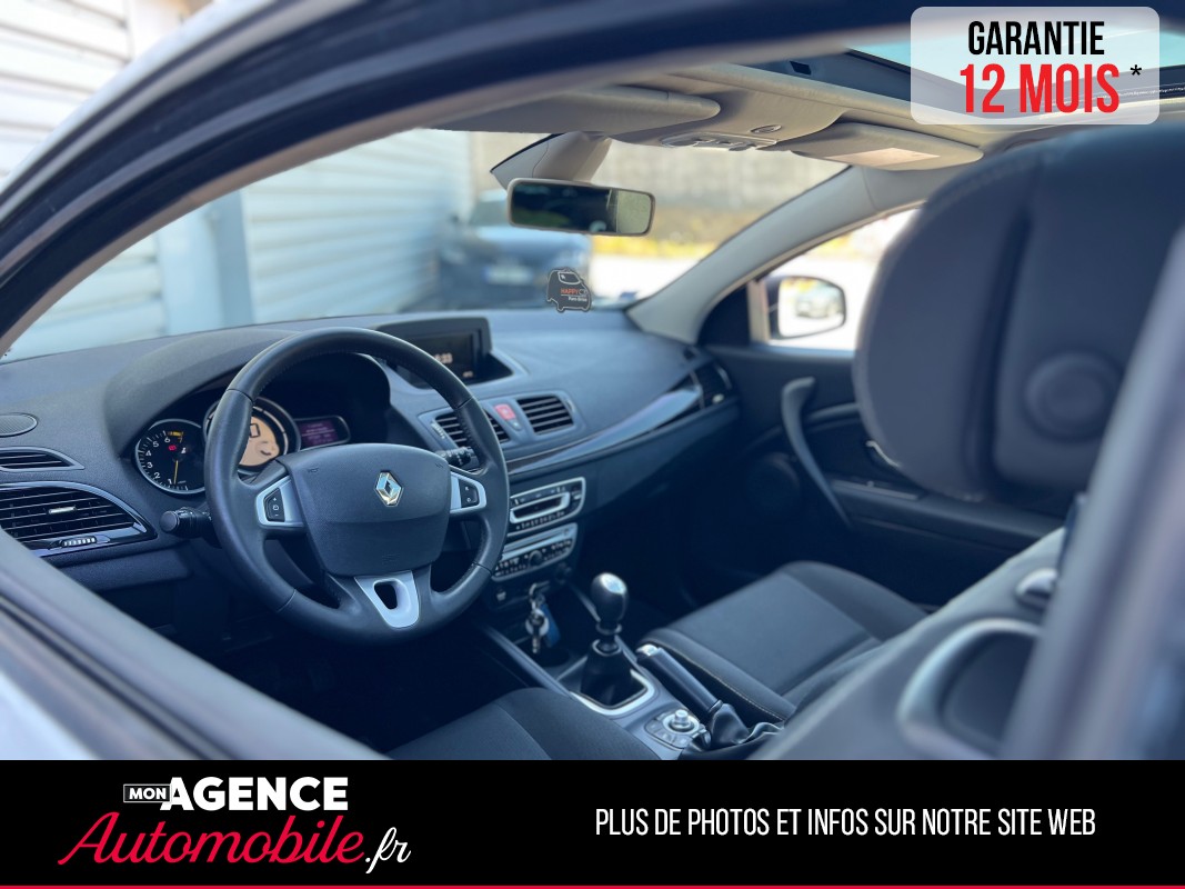 Renault MEGANE III 1.6 16V 110CH BIOETHANOL AUTHENTIQUE ECO² *Toit Pano / GARANTIE 12 MOIS