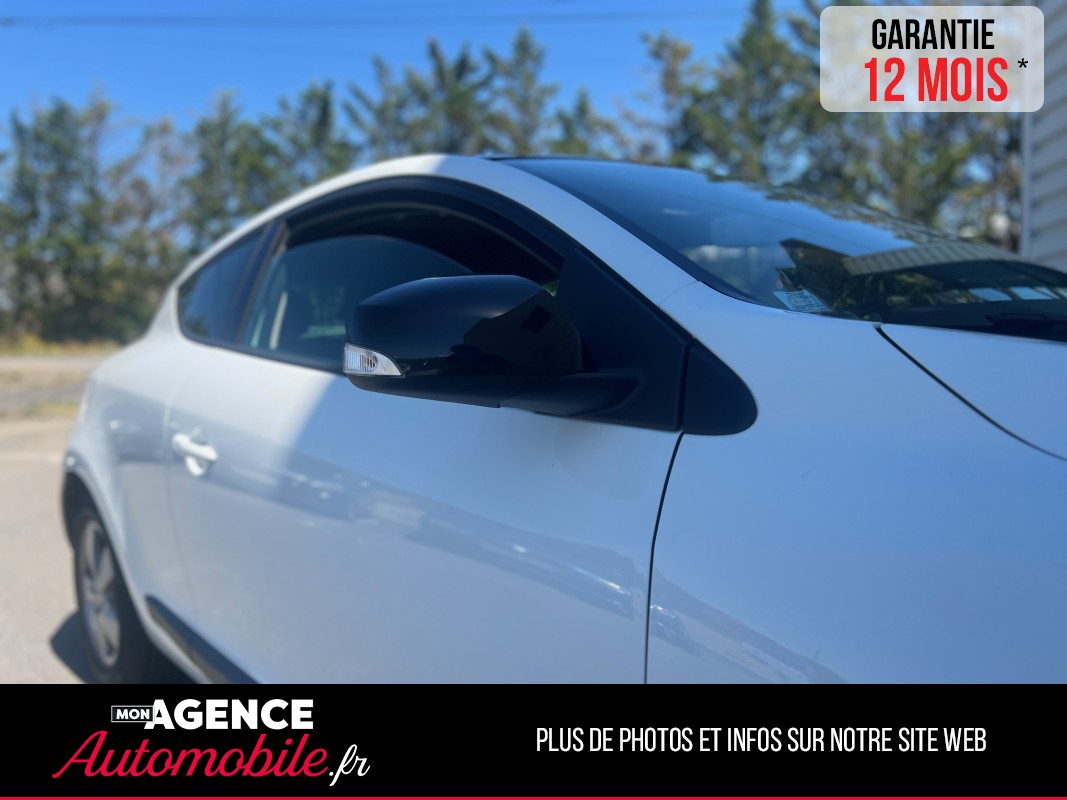 Renault MEGANE III 1.6 16V 110CH BIOETHANOL AUTHENTIQUE ECO² *Toit Pano / GARANTIE 12 MOIS