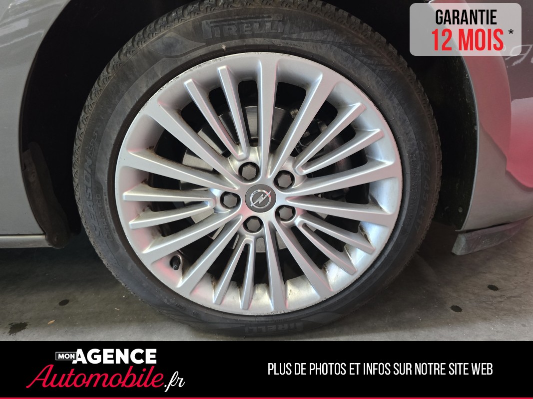 Opel ASTRA 1.6 CDTI 136 BVA COSMO