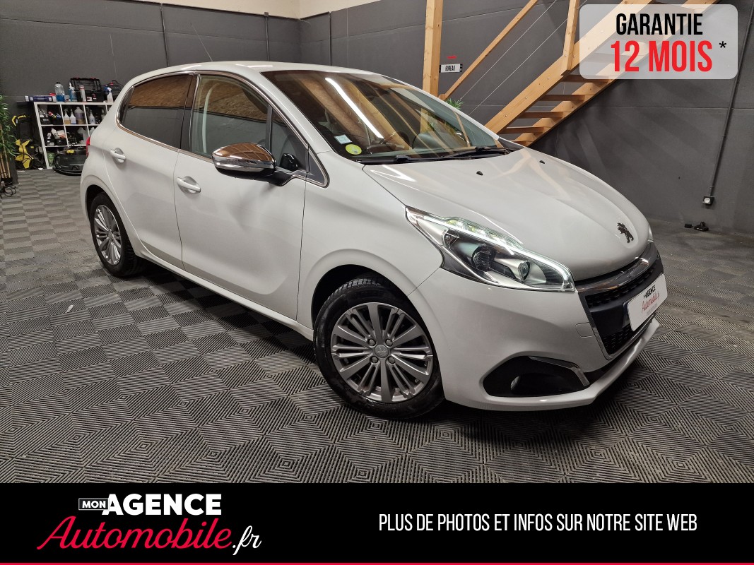 Peugeot 208 1.6 BLUE HDI 100 CH ALLURE / Garantie 12 Mois