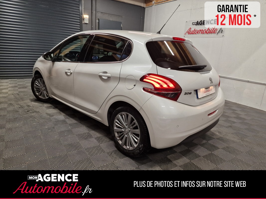 Peugeot 208 1.6 BLUE HDI 100 CH ALLURE / Garantie 12 Mois