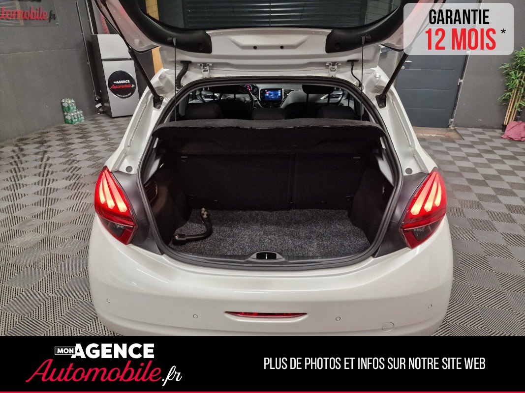Peugeot 208 1.6 BLUE HDI 100 CH ALLURE / Garantie 12 Mois