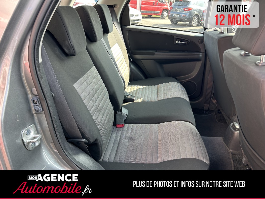 Fiat SEDICI 2.0 MULTIJET 135Ch EMOTION ESP 4X4