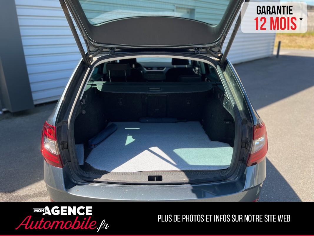 Skoda OCTAVIA COMBI 1.5 TSI 150Ch DSG7 *Attelage / GARANTIE 12 MOIS