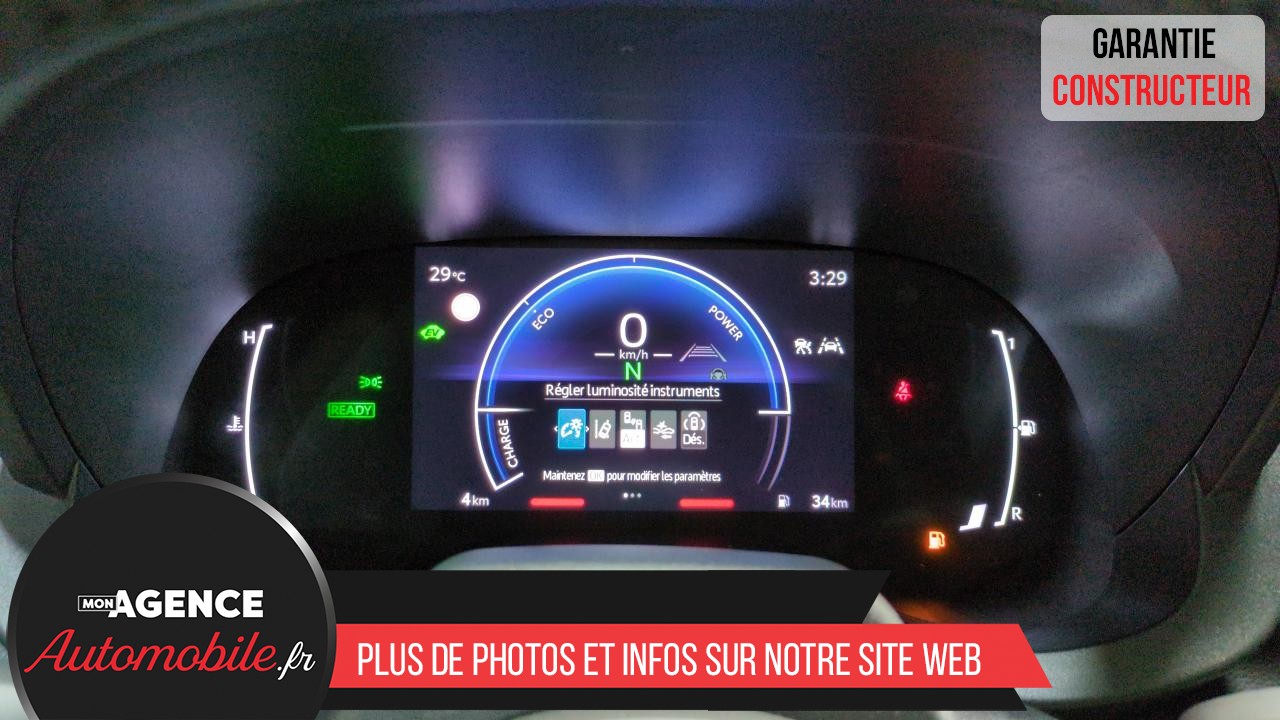 Toyota YARIS CROSS HYBRIDE 130H 2WD BVA DESIGN SUREQUIPE (RADARS AV-AR, SIÈGES CHAUFFANTS, ANGLES MORTS)