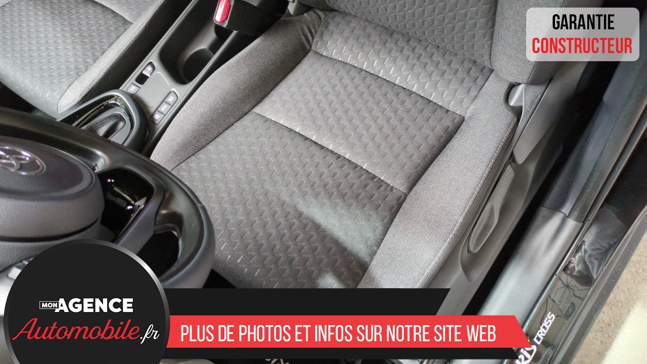 Toyota YARIS CROSS HYBRIDE 130H 2WD BVA DESIGN SUREQUIPE (RADARS AV-AR, SIÈGES CHAUFFANTS, ANGLES MORTS)