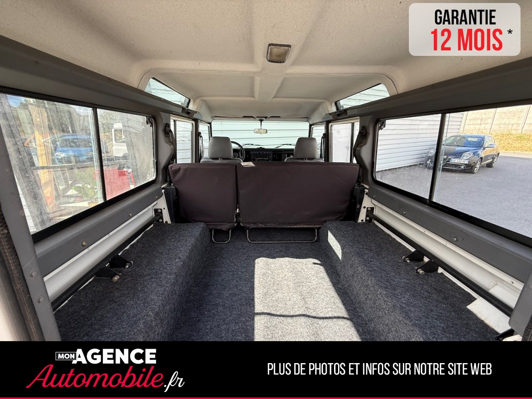 Land Rover DEFENDER TD5 110ch *9 PLACES*CLIMATISATION*ALARME*GALERIE TOIT FRONTRUNNER*/ GARANTIE 12 MOIS