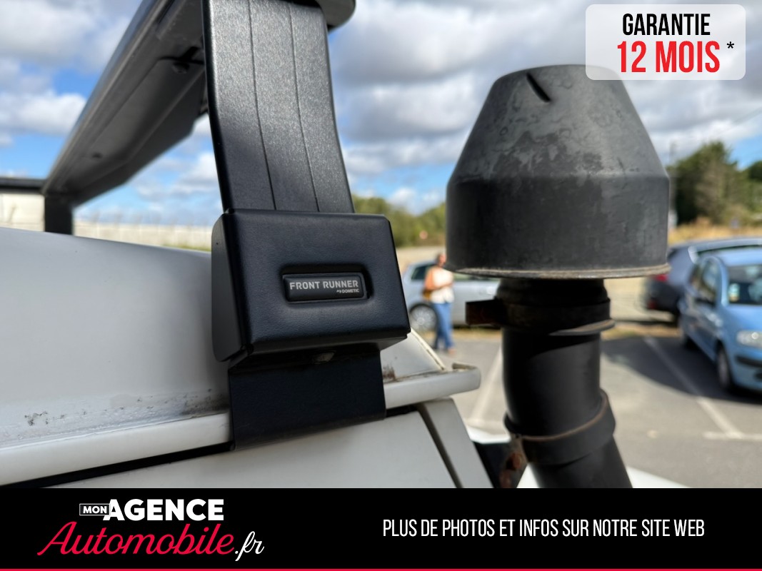 Land Rover DEFENDER TD5 110ch *9 PLACES*CLIMATISATION*ALARME*GALERIE TOIT FRONTRUNNER*/ GARANTIE 12 MOIS