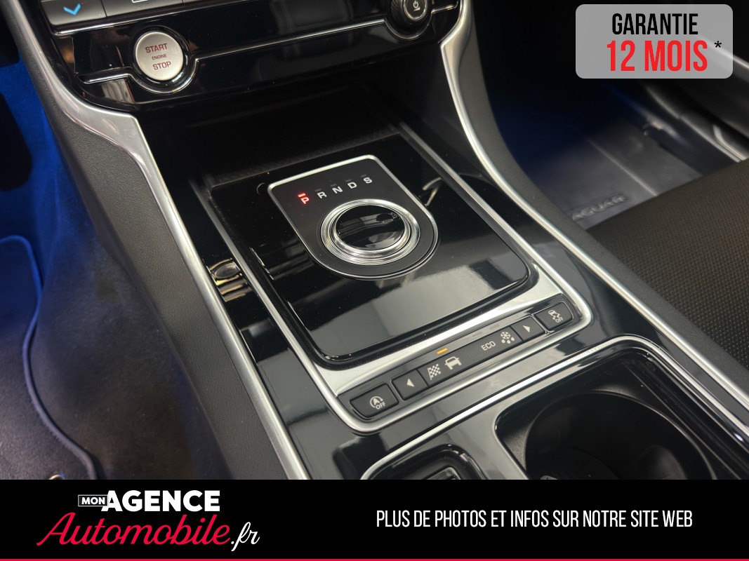 Jaguar XE 2.0 180 R-DYNAMIC R SPORT