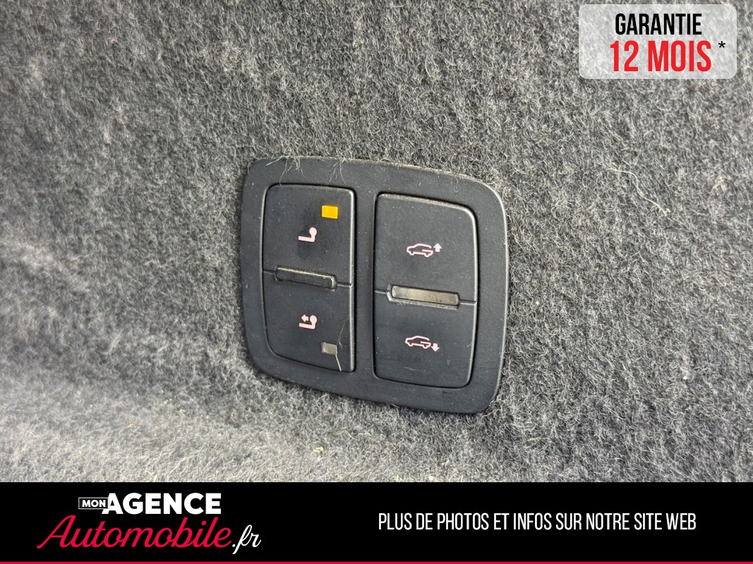 Audi Q7 S- LINE 3.0 TDI V6 Quattro Tiptronic 8 245ch 7 Places *ATTELAGE*TOIT PANO*MARCHEPIEDS / GARANTIE 12 MOIS