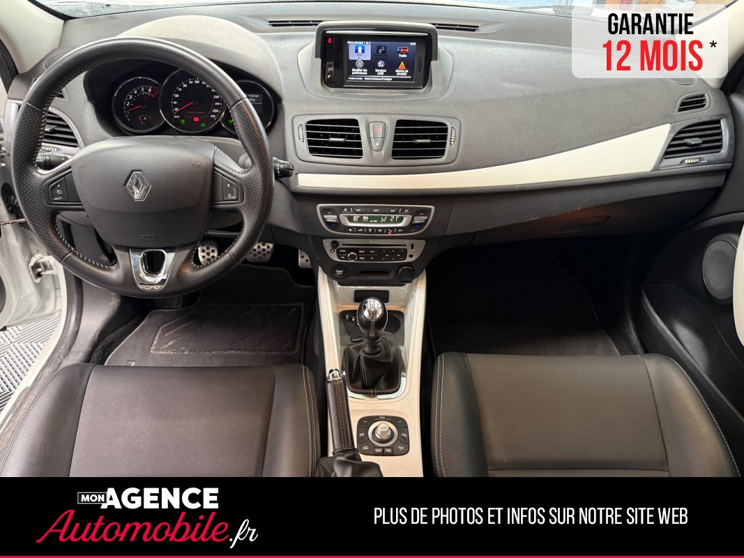 Renault MEGANE III III PHASE 2 COUPÉ 1.2 TCE 132 EDITION MONACO GP TOIT PANORAMIQUE