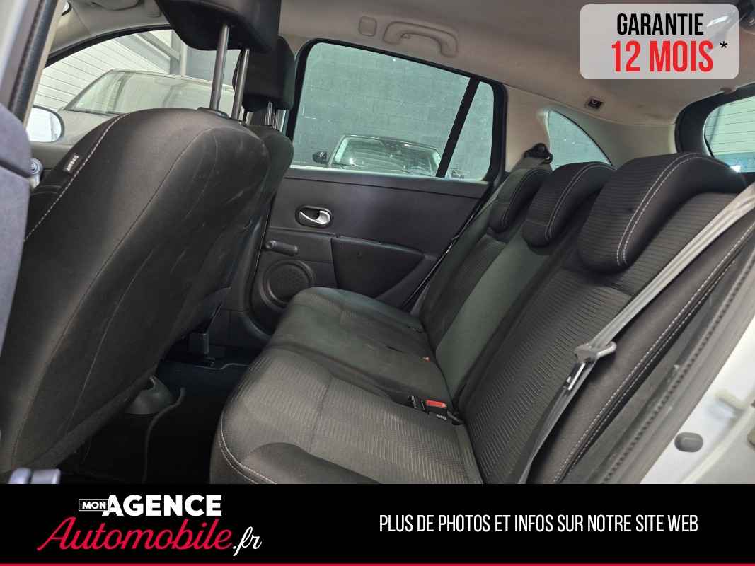 Renault CLIO III CLIO III 1.2 105CV TOMTOM