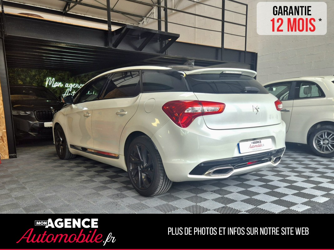 Citroën DS5 2.0 HDI 160 SPORT CHIC