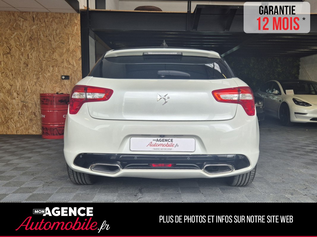 Citroën DS5 2.0 HDI 160 SPORT CHIC