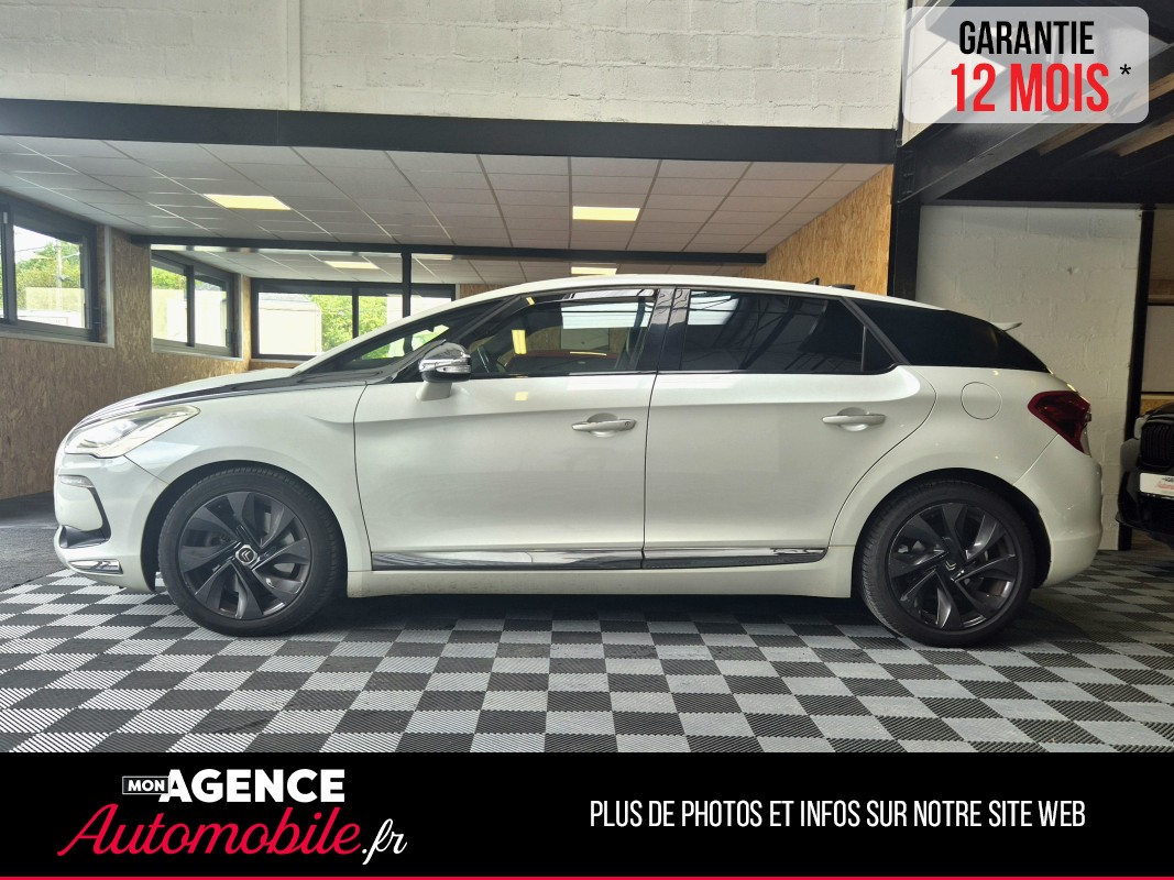 Citroën DS5 2.0 HDI 160 SPORT CHIC