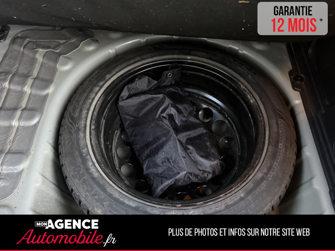 Peugeot 3008 1.6 E-HDI 115 FELINE ETG