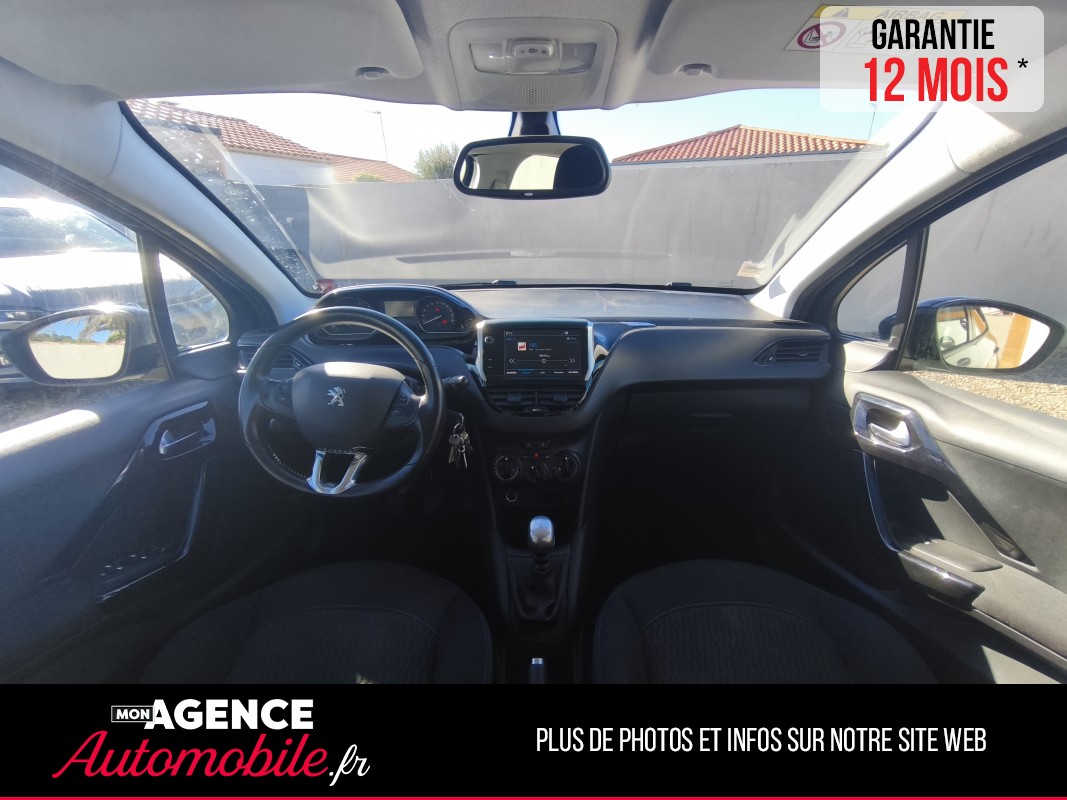 Peugeot 208 1.5 BLUE HDI 100 SIGNATURE / Garantie 12 Mois