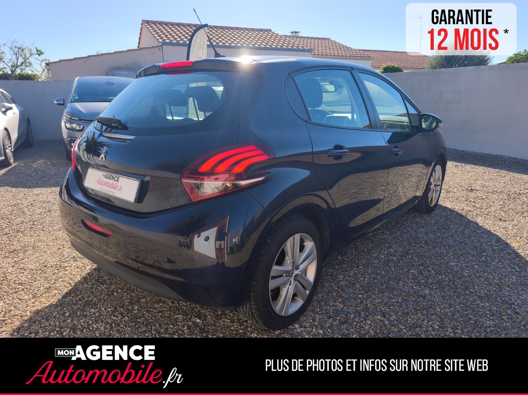 Peugeot 208 1.5 BLUE HDI 100 SIGNATURE / Garantie 12 Mois