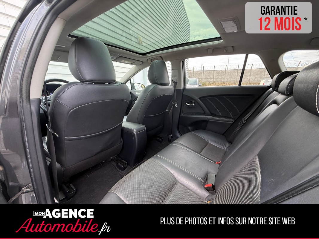Toyota AVENSIS Touring Sport 2.0 D-4D 143ch EXECUTIVE *ATTELAGE*TOIT PANO*SIEGES CHAUFFANTS* / GARANTIE 12 MOIS