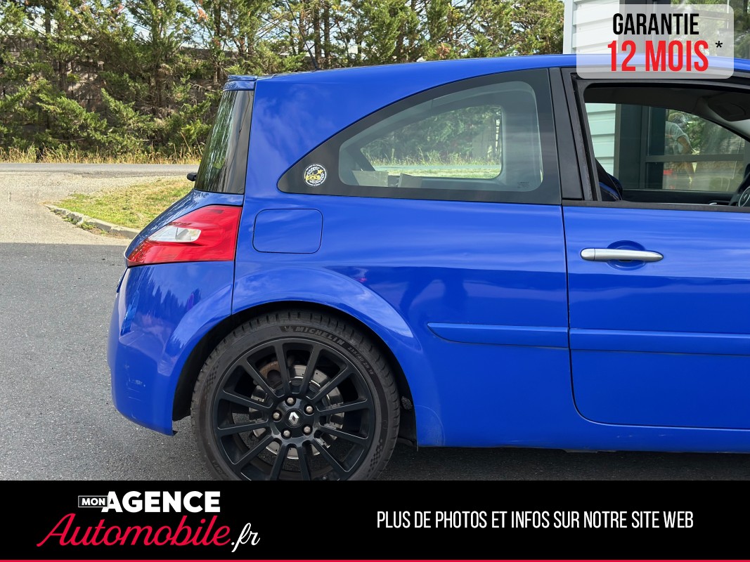 Renault MEGANE II 2 RS Coupé 225ch F1 TEAM R25 *Sièges RECARO *Historique COMPLET / GARANTIE 12 MOIS